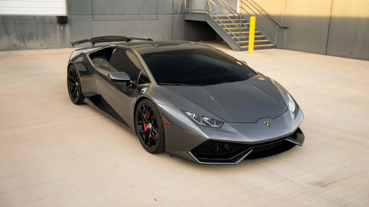 2015 Lamborghini Huracan LP610-4 - Image 8 of 31