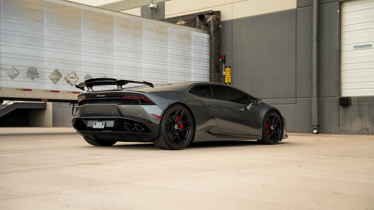 2015 Lamborghini Huracan LP610-4 - Image 22 of 31