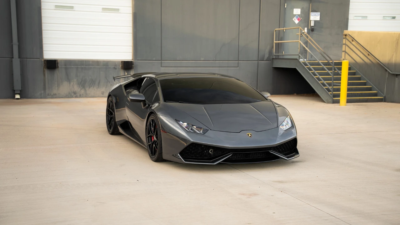 2015 Lamborghini Huracan LP610-4 - Image 5 of 31