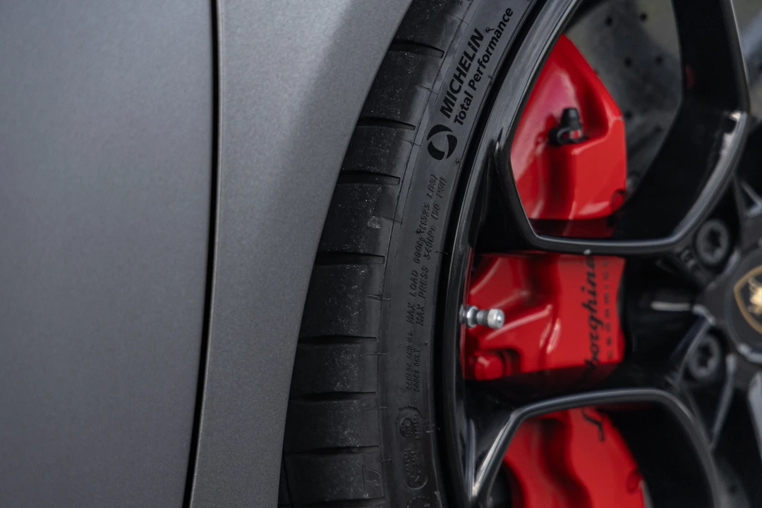 2015 Lamborghini Huracan LP610-4 - Image 30 of 31