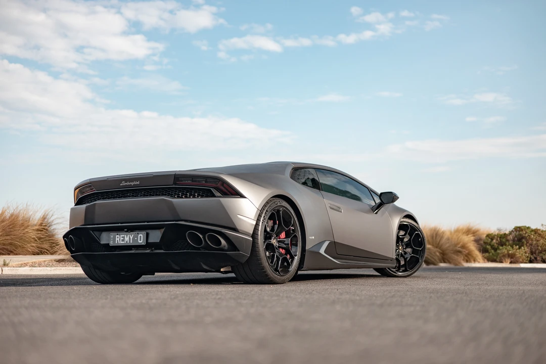 2015 Lamborghini Huracan LP610-4 - Image 5 of 31