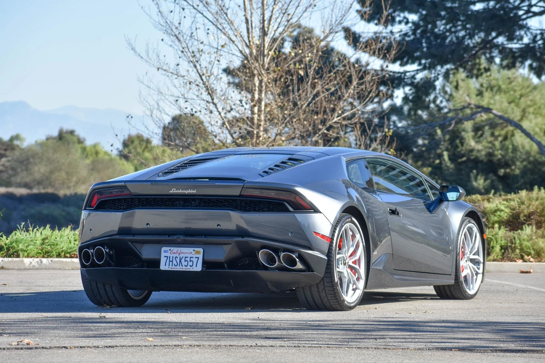 2015 Lamborghini Huracan LP610-4 - Image 9 of 31