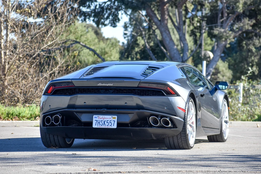 2015 Lamborghini Huracan LP610-4 - Image 8 of 31