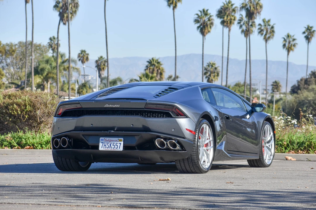 2015 Lamborghini Huracan LP610-4 - Image 7 of 31