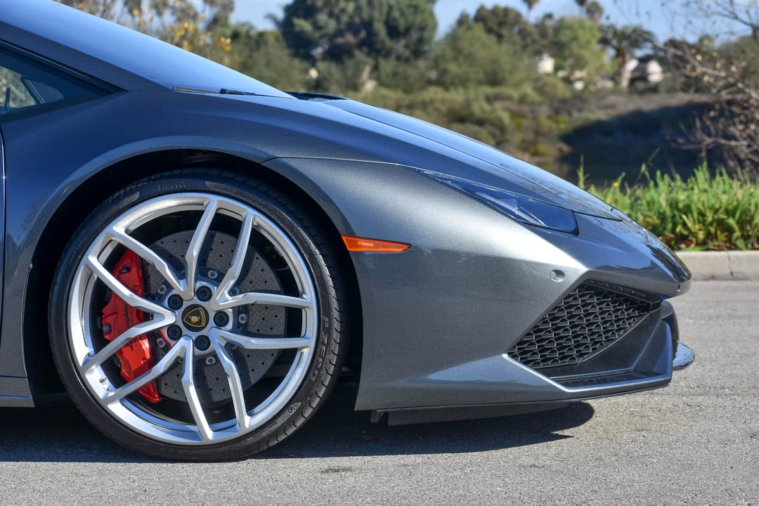 2015 Lamborghini Huracan LP610-4 - Image 28 of 31