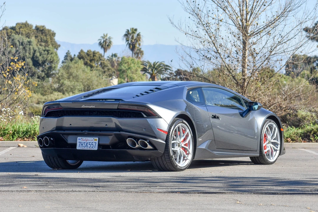 2015 Lamborghini Huracan LP610-4 - Image 5 of 31