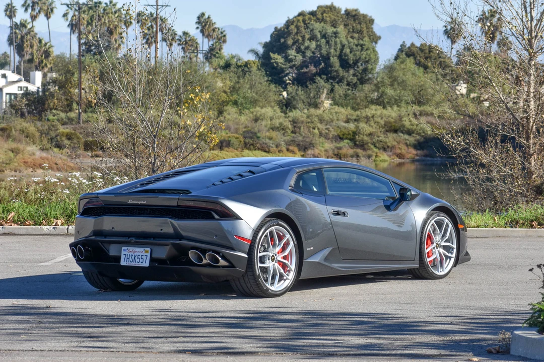 2015 Lamborghini Huracan LP610-4 - Image 4 of 31