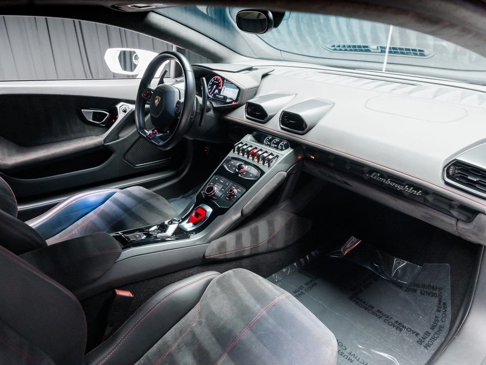 2015 Lamborghini Huracan LP610-4 - Image 6 of 12