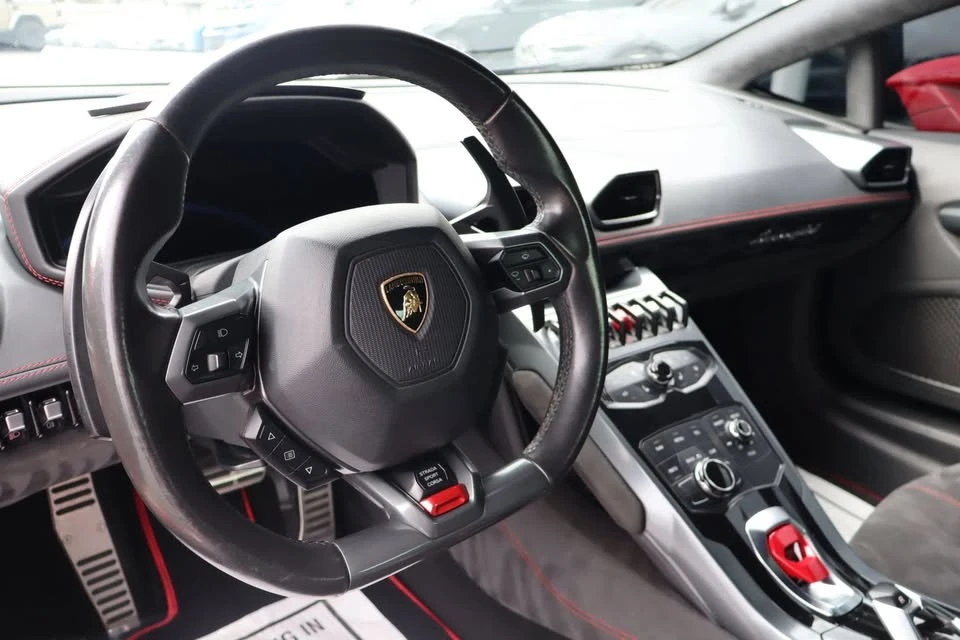 2015 Lamborghini Huracan LP610-4 - Image 12 of 19