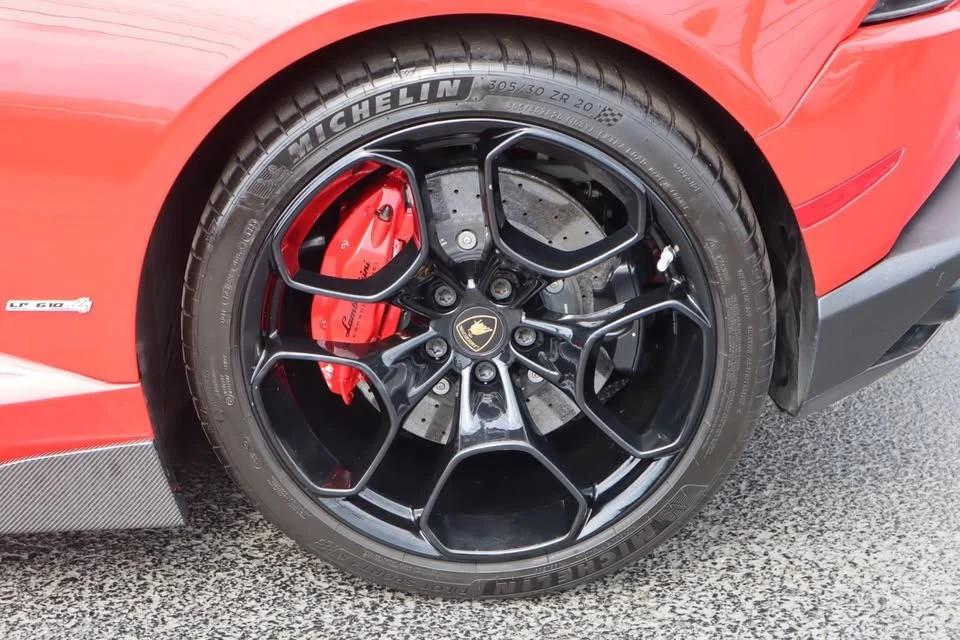 2015 Lamborghini Huracan LP610-4 - Image 16 of 19