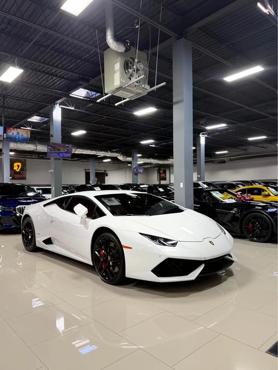 2015 Lamborghini Huracan LP610-4 - Image 3 of 8