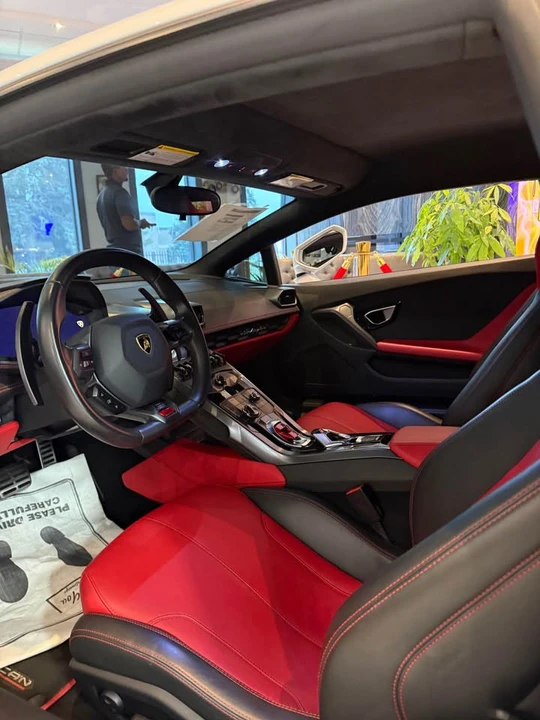 2015 Lamborghini Huracan LP610-4 - Image 5 of 8