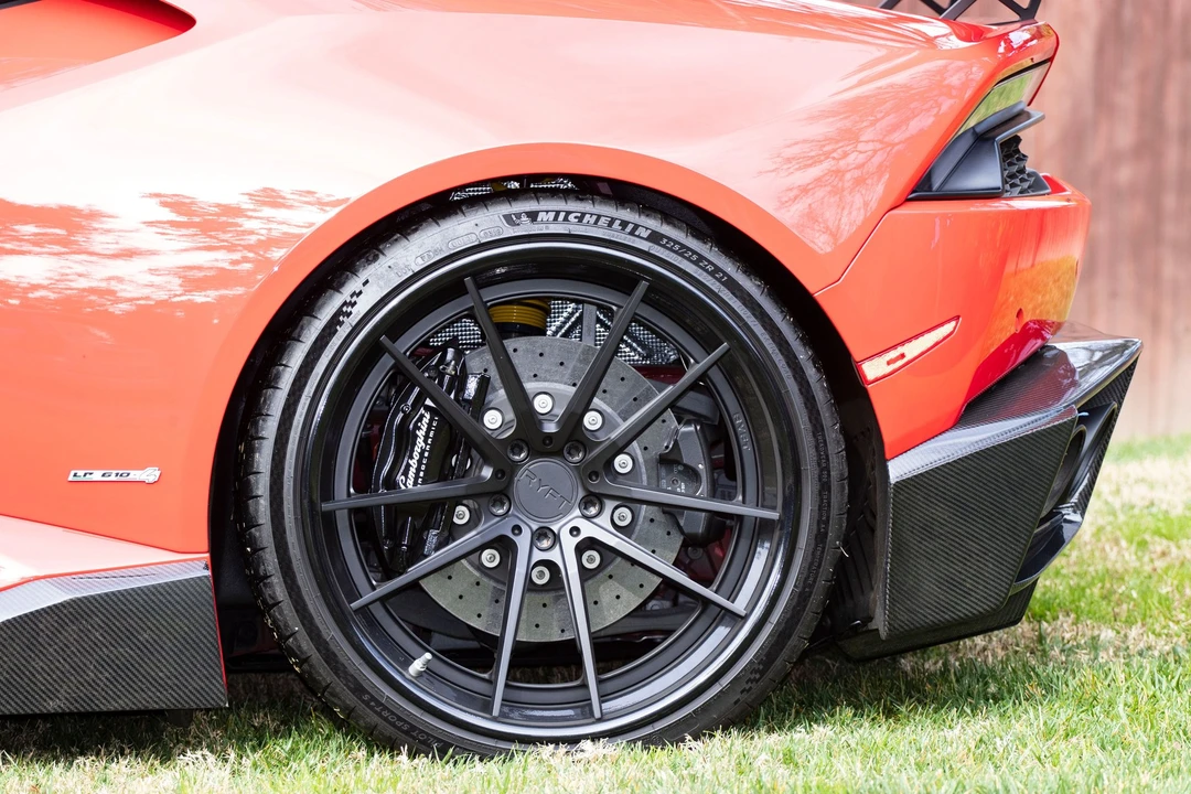 2015 Lamborghini Huracan LP610-4 - Image 19 of 28