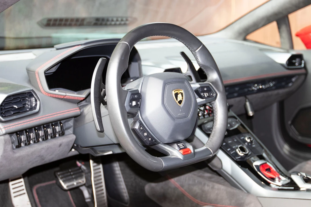 2015 Lamborghini Huracan LP610-4 - Image 23 of 28