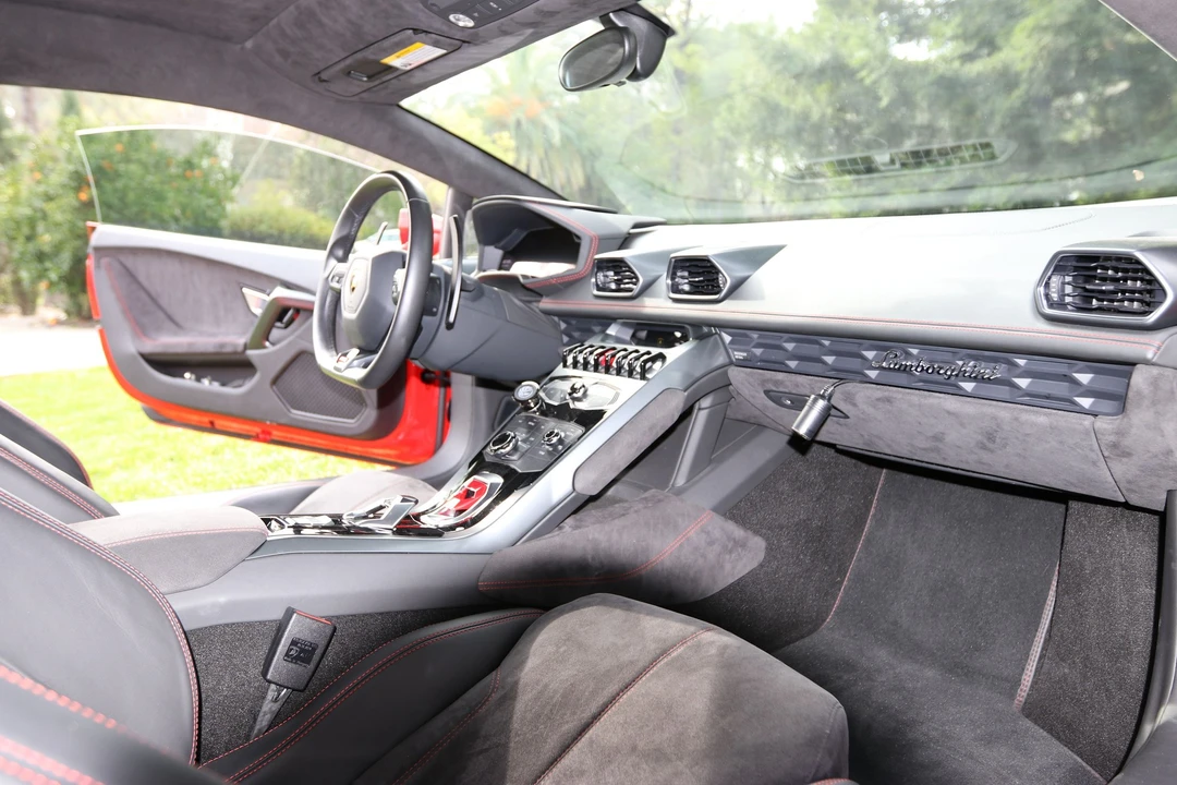 2015 Lamborghini Huracan LP610-4 - Image 26 of 28