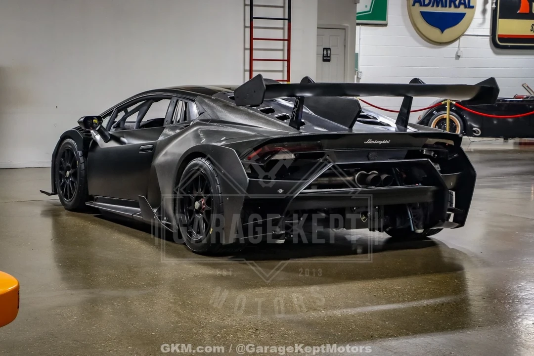 2015 Lamborghini Huracan - Image 8 of 12