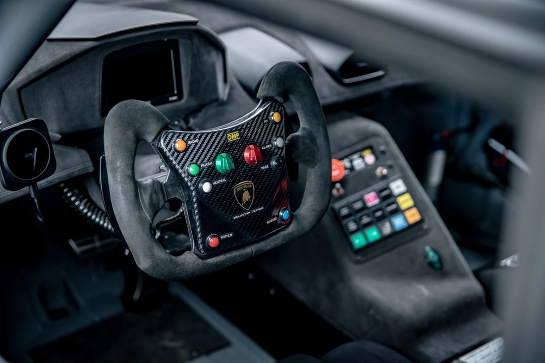 2015 Lamborghini Huracan LP610-4 - Image 11 of 12