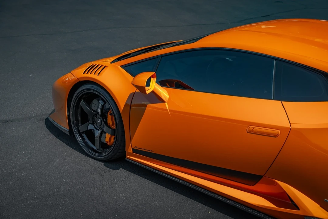 2015 Lamborghini Huracan LP610-4 - Image 8 of 12