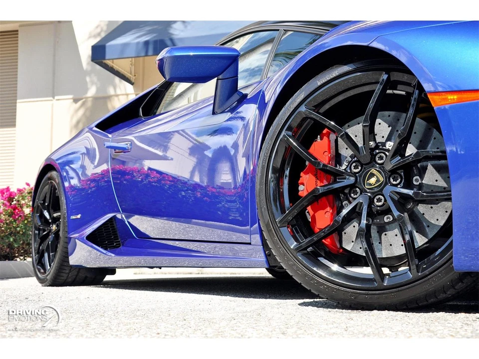 2015 Lamborghini Huracan LP610-4 - Image 8 of 31