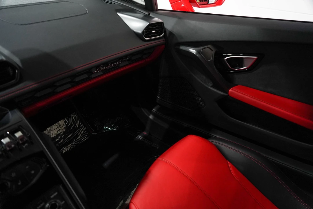 2015 Lamborghini Huracan LP610-4 - Image 13 of 31