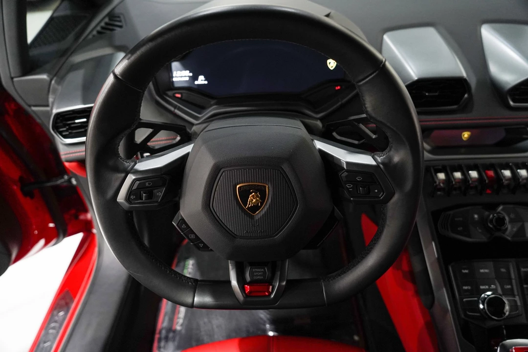 2015 Lamborghini Huracan LP610-4 - Image 10 of 31