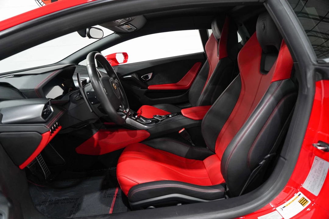 2015 Lamborghini Huracan LP610-4 - Image 8 of 31