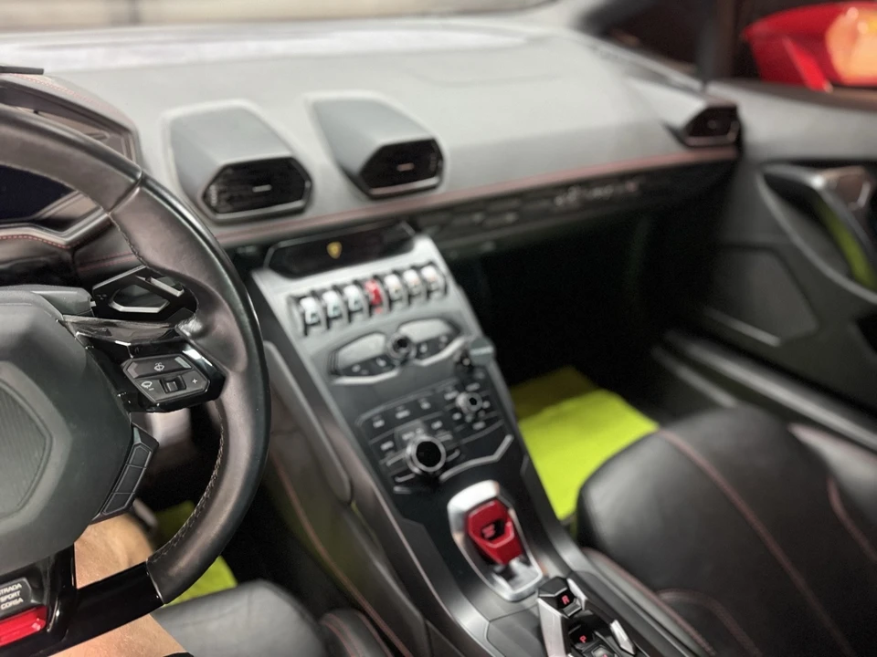 2015 Lamborghini Huracan LP610-4 - Image 15 of 19