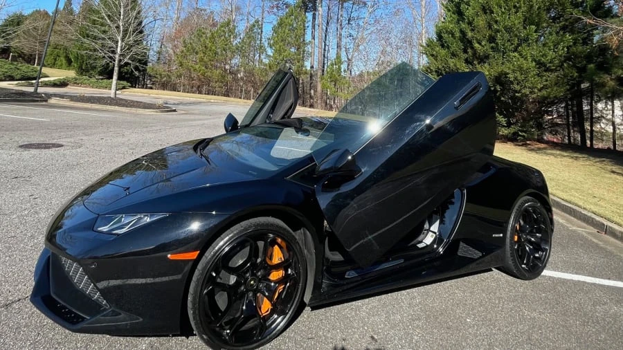 2015 Lamborghini Huracan LP610-4 - Image 2 of 17