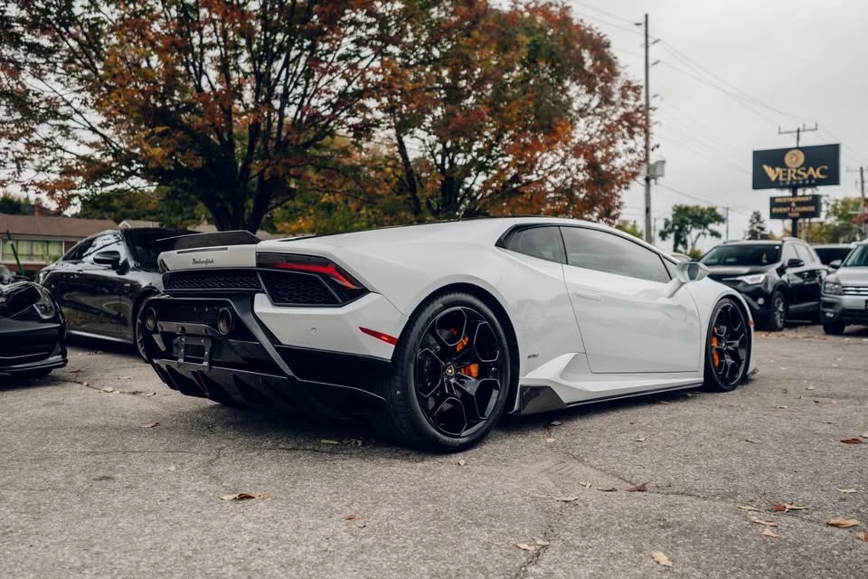 2015 Lamborghini Huracan LP610-4 - Image 8 of 20