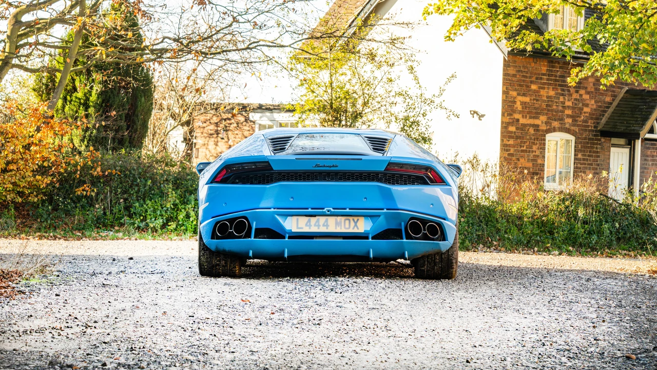 2015 Lamborghini Huracan LP610-4 - Image 10 of 19