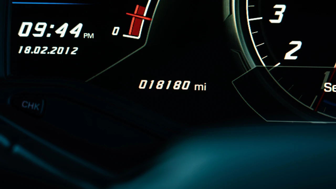 2015 Lamborghini Huracan LP610-4 - Image 4 of 19