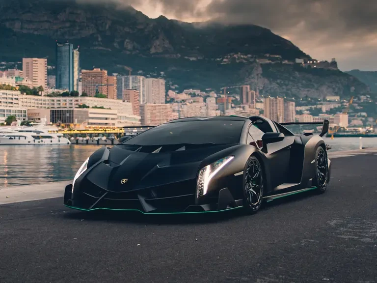 2015 Lamborghini Veneno - Image 2 of 19