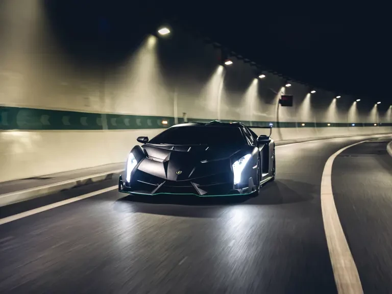 2015 Lamborghini Veneno - Image 13 of 19