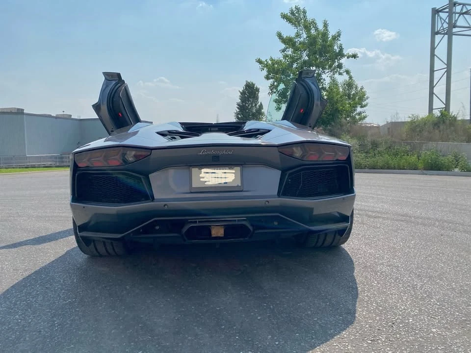 2015 Lamborghini Aventador LP700-4 - Image 5 of 9