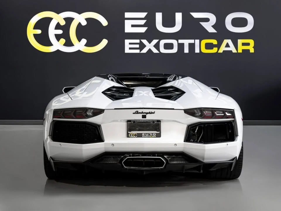 2015 Lamborghini Aventador LP700-4 - Image 5 of 15