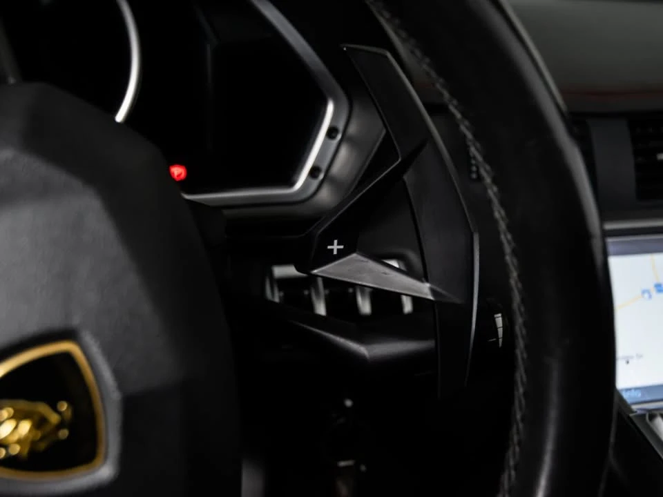 2015 Lamborghini Aventador LP700-4 - Image 15 of 15