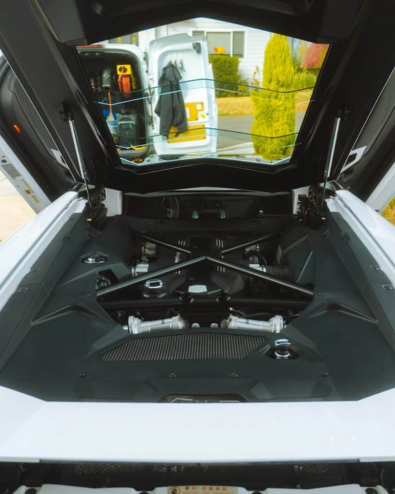 2015 Lamborghini Aventador LP700-4 - Image 7 of 7