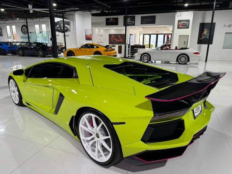 2015 Lamborghini Aventador LP700-4 - Image 5 of 15