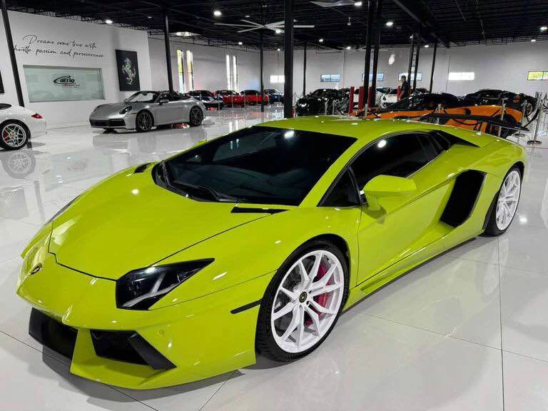 2015 Lamborghini Aventador LP700-4 - Image 3 of 15