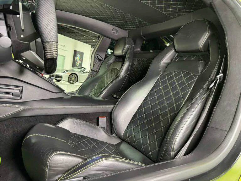 2015 Lamborghini Aventador LP700-4 - Image 7 of 15