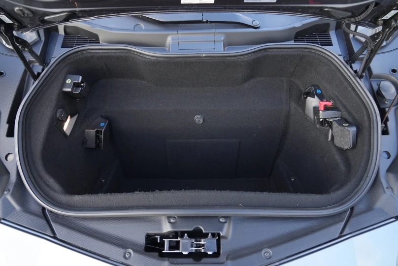 2015 Lamborghini Aventador LP700-4 - Image 11 of 20
