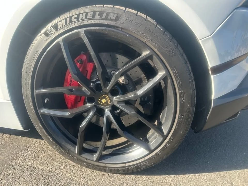 2015 Lamborghini Huracan LP610-4 - Image 7 of 20