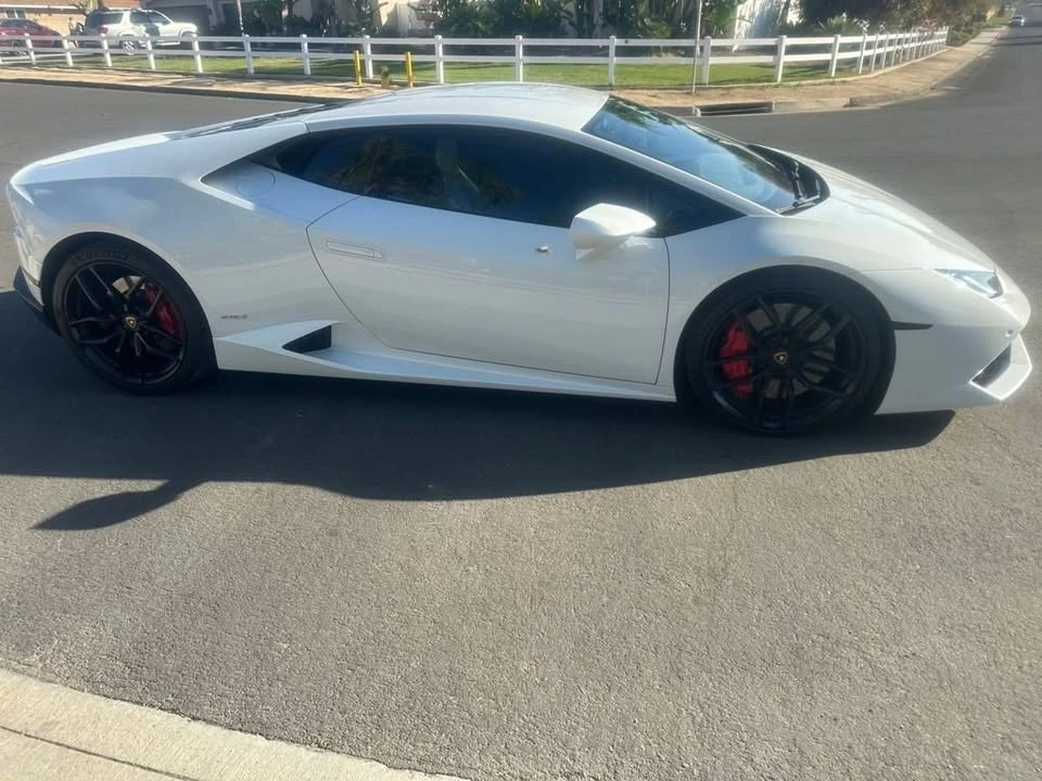 2015 Lamborghini Huracan LP610-4 - Image 2 of 20
