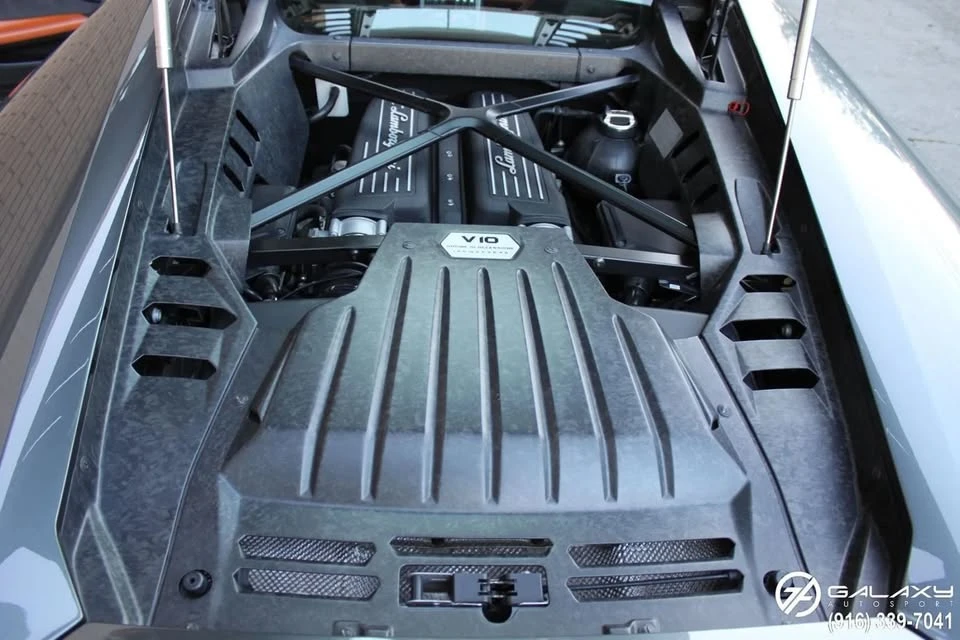 2015 Lamborghini Huracan LP610-4 - Image 12 of 20
