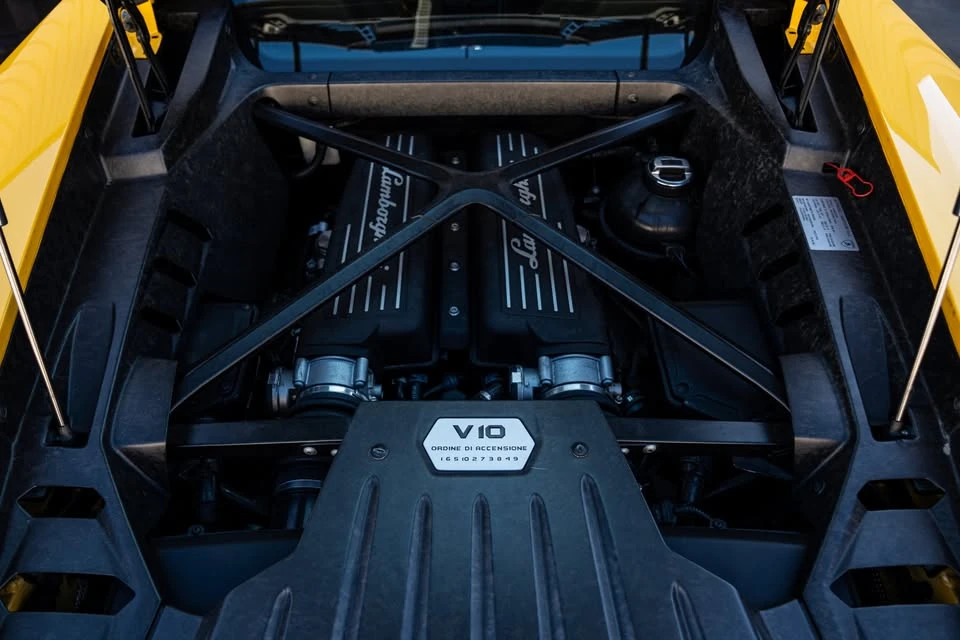 2015 Lamborghini Huracan LP610-4 - Image 19 of 20
