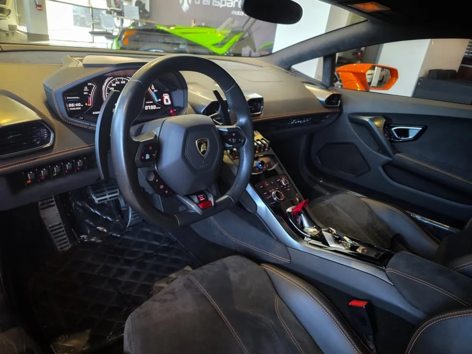 2015 Lamborghini Huracan LP610-4 - Image 8 of 20