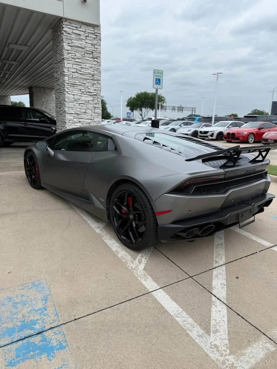 2015 Lamborghini Huracan LP610-4 - Image 4 of 10