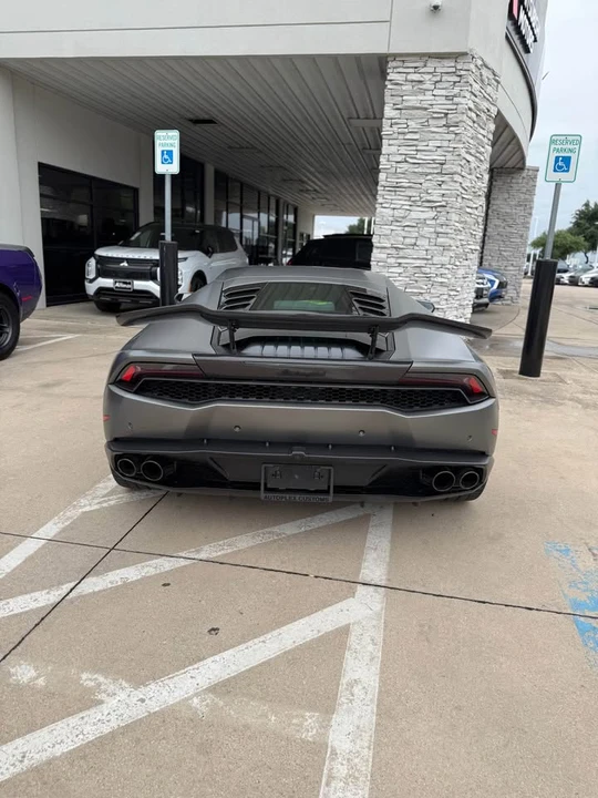 2015 Lamborghini Huracan LP610-4 - Image 3 of 10