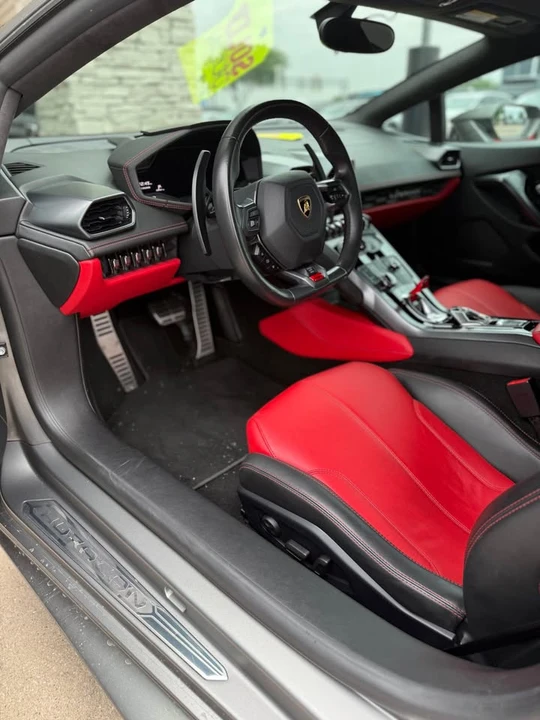 2015 Lamborghini Huracan LP610-4 - Image 7 of 10