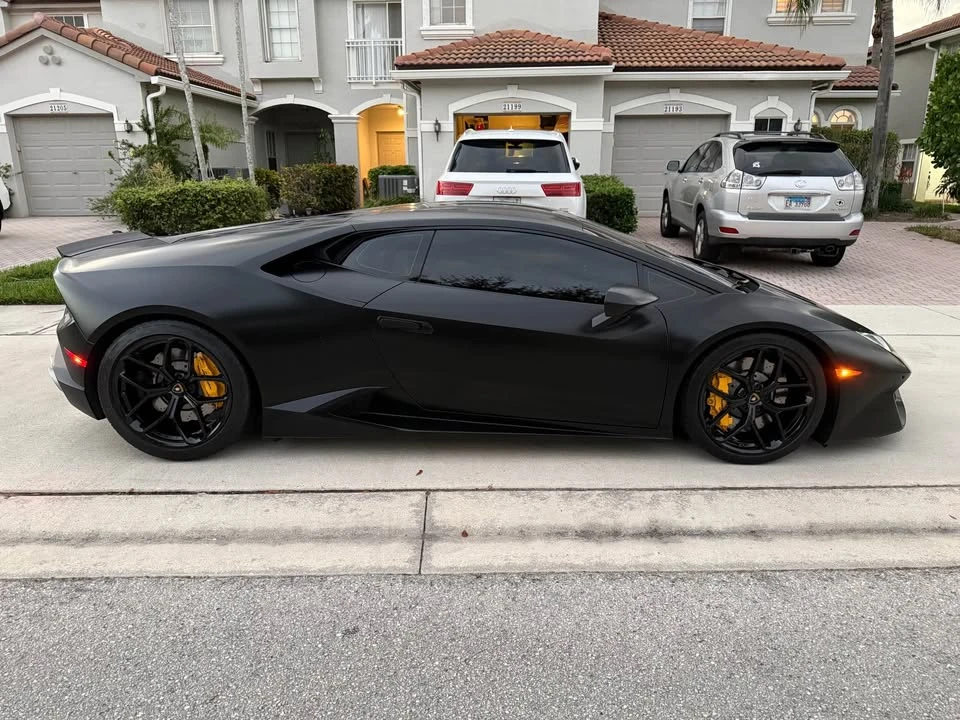 2015 Lamborghini Huracan LP580-2 - Image 3 of 11